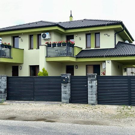 Apartmány ZELENÝ DOM Podhájska Exteriér fotografie